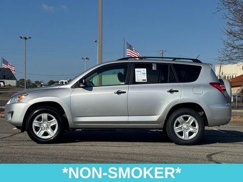 Used 2011 Toyota RAV4 4WD image 4