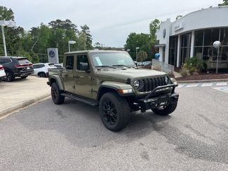 Used 2025 Jeep Gladiator Sport AWD/4WD 360° Tour