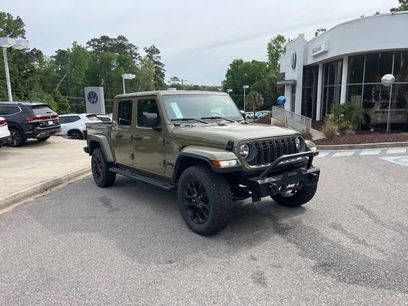 Used 2025 Jeep Gladiator Sport