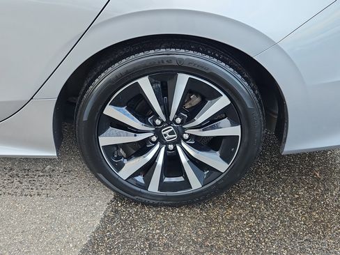 Certified 2023 Honda Civic EX image 24