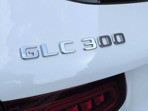 Used 2021 Mercedes-Benz GLC 300 4MATIC image 13