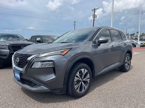 Used 2022 Nissan Rogue SV AWD/4WD image 3