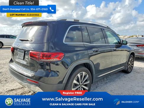 Used 2021 Mercedes-Benz GLB 250 image 4