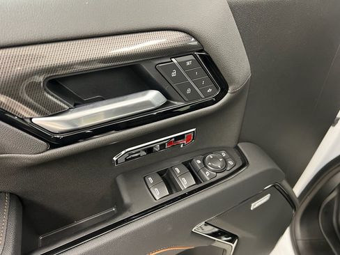 New 2026 GMC Sierra 1500 AT4 w/ Technology Package AWD/4WD image 7