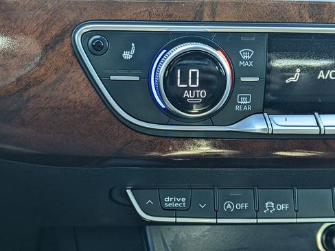 Used 2017 Audi A4 2.0T Premium Plus image 25