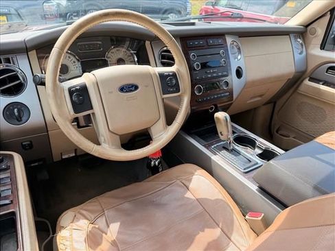 Used 2012 Ford Expedition XLT AWD/4WD image 6