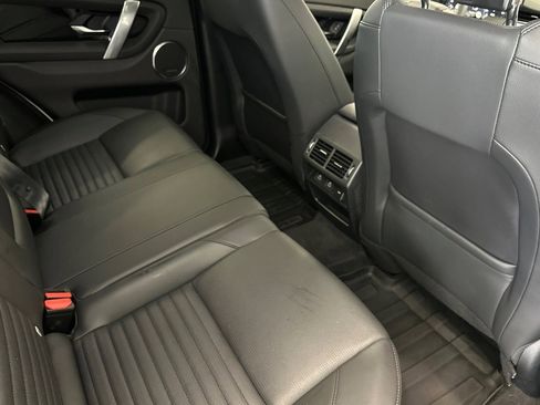 Used 2024 Land Rover Discovery Sport S image 30