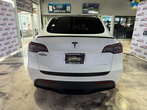 Used 2023 Tesla Model Y Long Range AWD/4WD image 9
