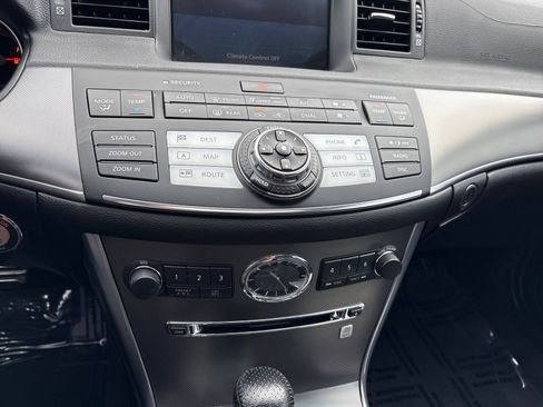 Used 2007 INFINITI M35 w/ Technology Pkg RWD image 17