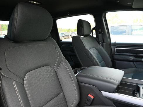 New 2026 RAM 1500 Big Horn AWD/4WD image 24