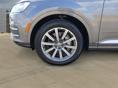 Used 2019 Audi Q7 3.0T Premium Plus w/ Premium Plus Package image 14