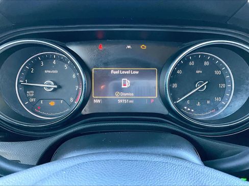 Used 2020 Buick Encore GX Essence w/ Experience Buick Package image 25