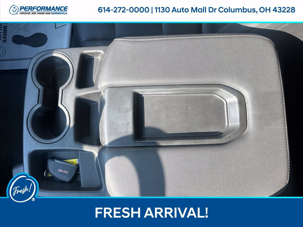 Used 2025 GMC Sierra 1500 SLT AWD/4WD image 24