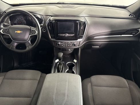 Used 2023 Chevrolet Traverse LT FWD image 17