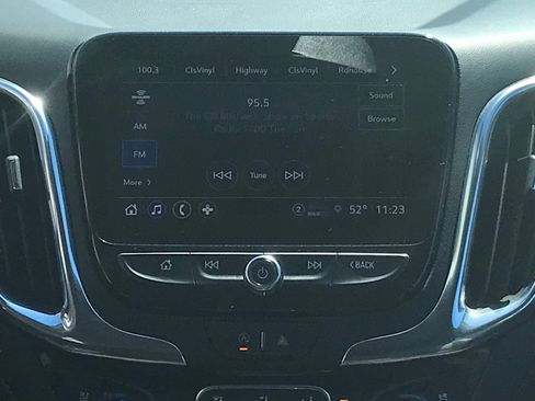 Used 2022 Chevrolet Equinox Premier AWD/4WD image 7