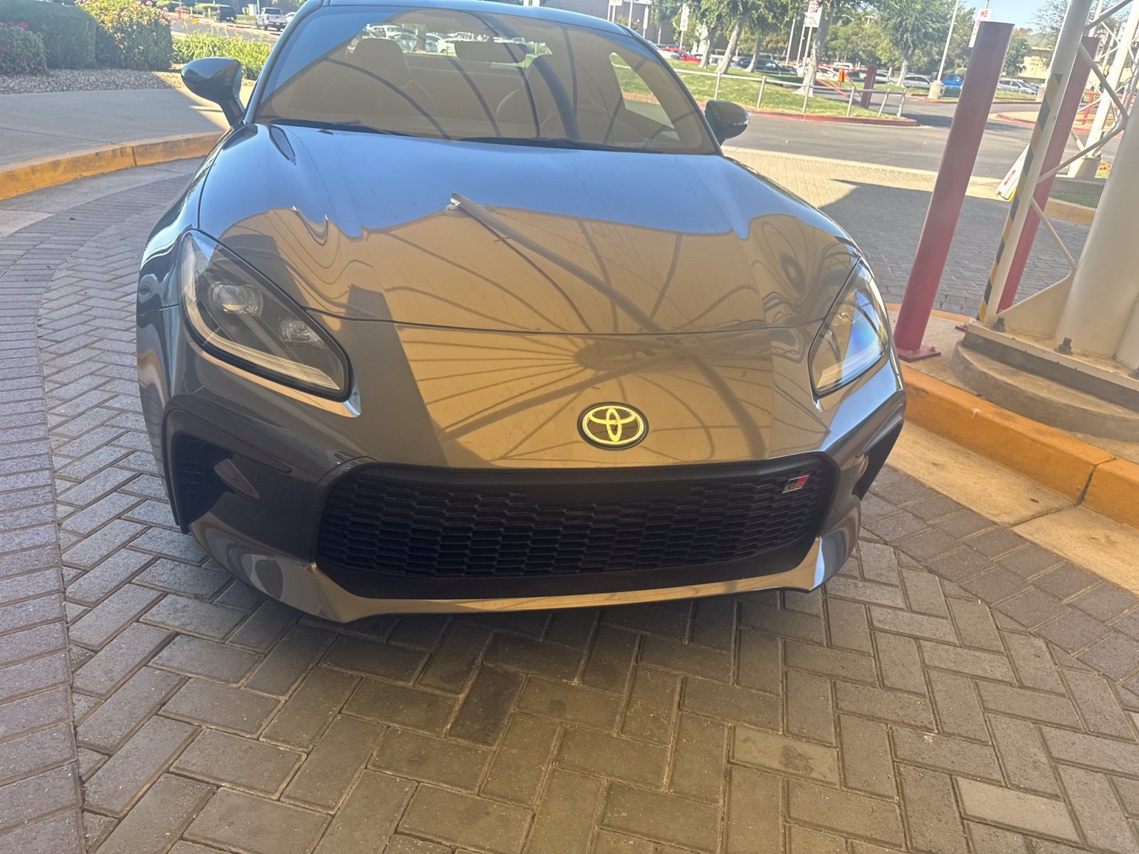 Used 2024 Toyota GR86 Premium RWD image 3