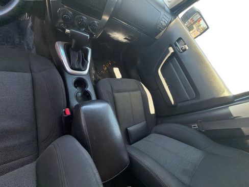 Used 2006 HUMMER H3 AWD/4WD image 21