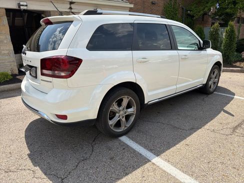 Used 2016 Dodge Journey Crossroad w/ Popular Equipment Group FWD image 10