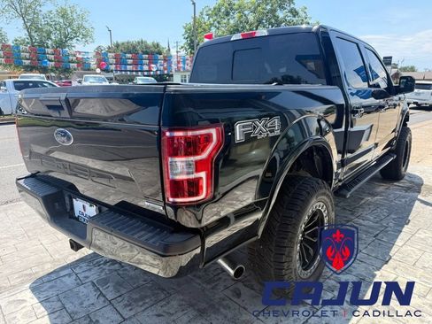Used 2019 Ford F150 XLT w/ Equipment Group 302A Luxury AWD/4WD image 4