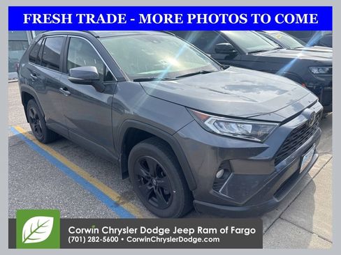 Used 2019 Toyota RAV4 XLE w/ Convenience Package AWD/4WD image 1