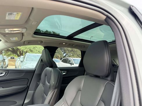 New 2026 Volvo XC60 B5 Ultra w/ Climate Package image 14