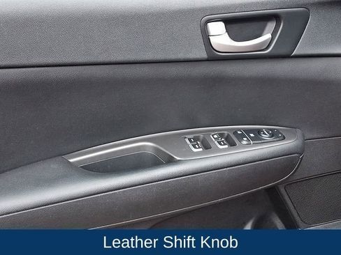 Used 2018 Kia Optima S w/ Panoramic Sunroof Package image 23