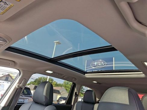 Used 2023 Subaru Ascent Onyx Edition AWD/4WD image 17