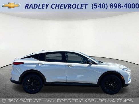 Certified 2024 Buick Envista Sport Touring w/ Convenience I Package FWD image 20