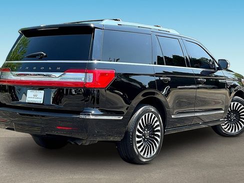 Used 2020 Lincoln Navigator Black Label w/ Cargo Convenience Package AWD/4WD image 5