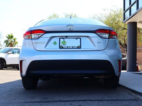 Used 2024 Toyota Corolla LE FWD image 11