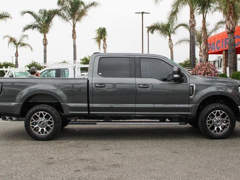 Used 2020 Ford F250 Lariat w/ Lariat Value Package image 13