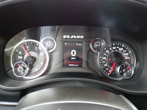 Used 2024 RAM 3500 Big Horn image 15