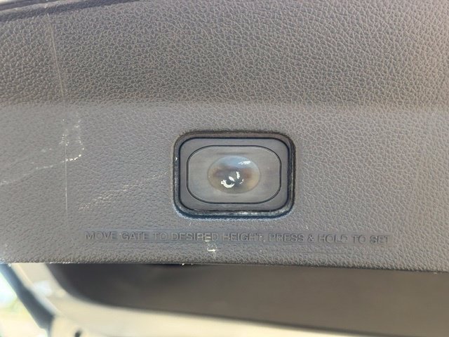 Used 2014 Ford Explorer XLT w/ Equipment Group 202A AWD/4WD image 34
