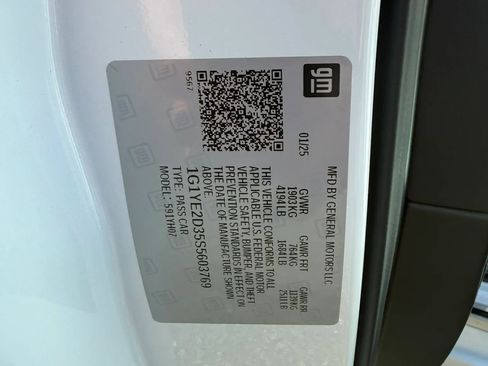 Used 2025 Chevrolet Corvette Z06 image 19