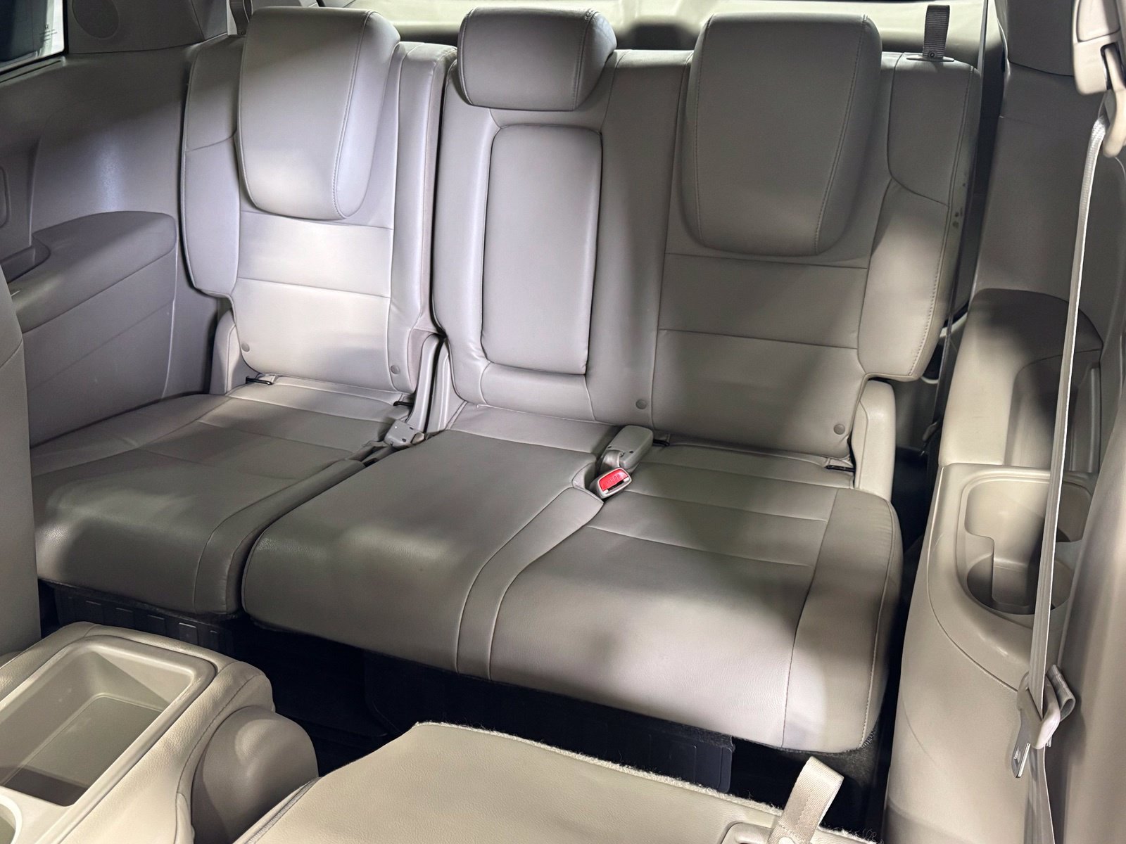 Used 2014 Honda Odyssey Touring image 42