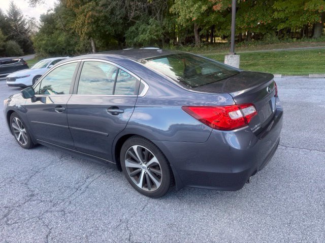 Used 2015 Subaru Legacy 2.5i Limited AWD/4WD image 3