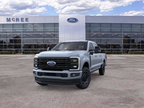 New 2026 Ford F250 Platinum AWD/4WD image 2
