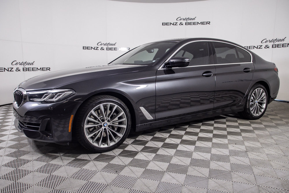 Used 2023 BMW 530i w/ Convenience Package RWD image 9