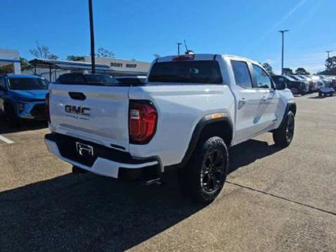 Certified 2024 GMC Canyon Elevation w/ Trailering Package image 8