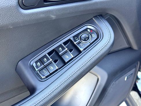 Used 2020 Porsche Macan image 19