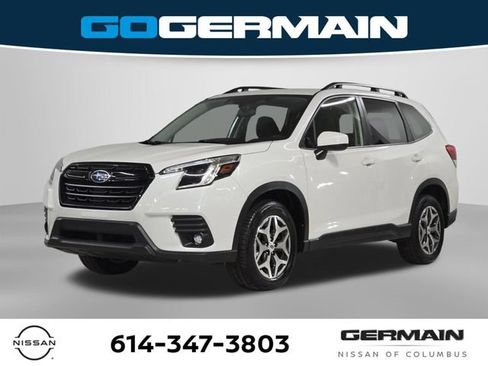 Used 2024 Subaru Forester Premium AWD/4WD image 1