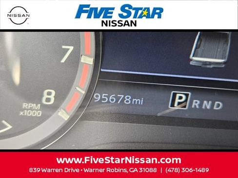 Used 2021 Nissan Titan PRO-4X w/ Pro-4x Convenience Package AWD/4WD image 27