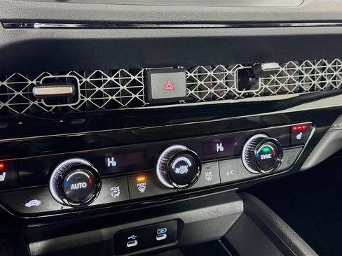Used 2023 Honda Accord Sport image 15