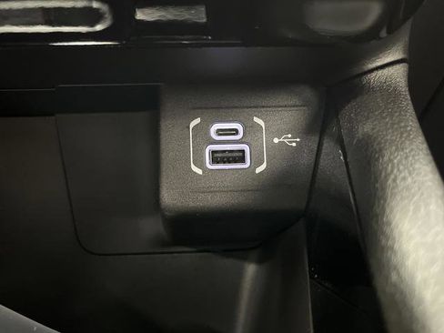 New 2026 Jeep Compass Trailhawk w/ Sun, Sound & Navigation Group image 25