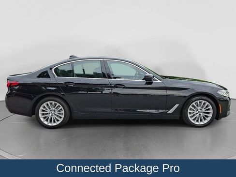 Used 2023 BMW 530i w/ Premium Package RWD image 9