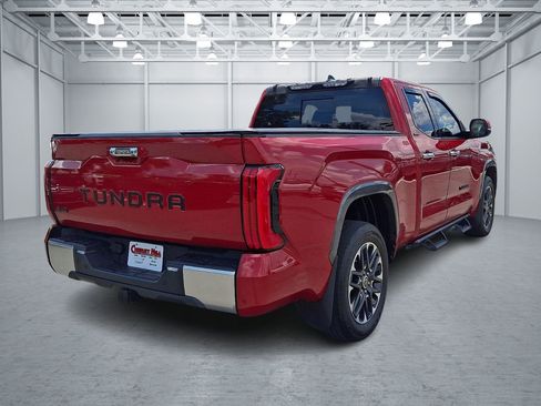 Used 2023 Toyota Tundra Limited w/ Power Package AWD/4WD image 9