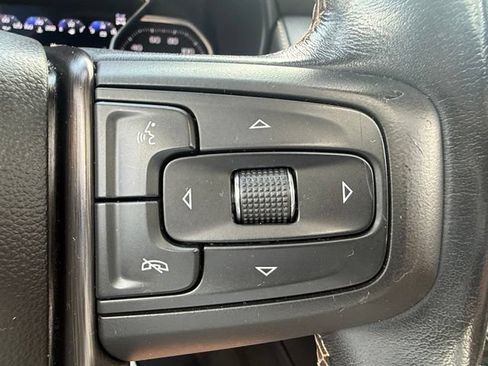 Used 2021 GMC Yukon AT4 w/ Rear Media and Nav Package AWD/4WD image 14