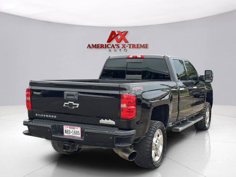 Used 2016 Chevrolet Silverado 2500 High Country w/ Duramax Plus Package AWD/4WD image 5