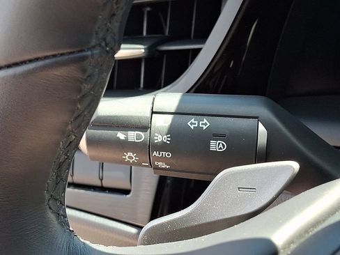 Certified 2025 Lexus ES 350 w/ Premium Package FWD image 23