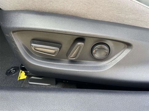 Used 2025 Toyota Camry LE image 14